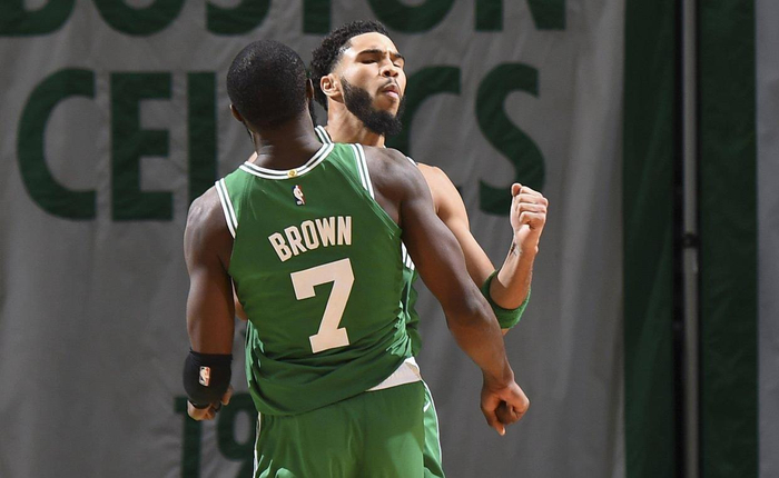 伯恩斯把先 伯恩斯把先